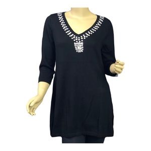 Global Chic by IMAN Touch of Cashmere Blk Sweater / Tunic with jeweled neckline.